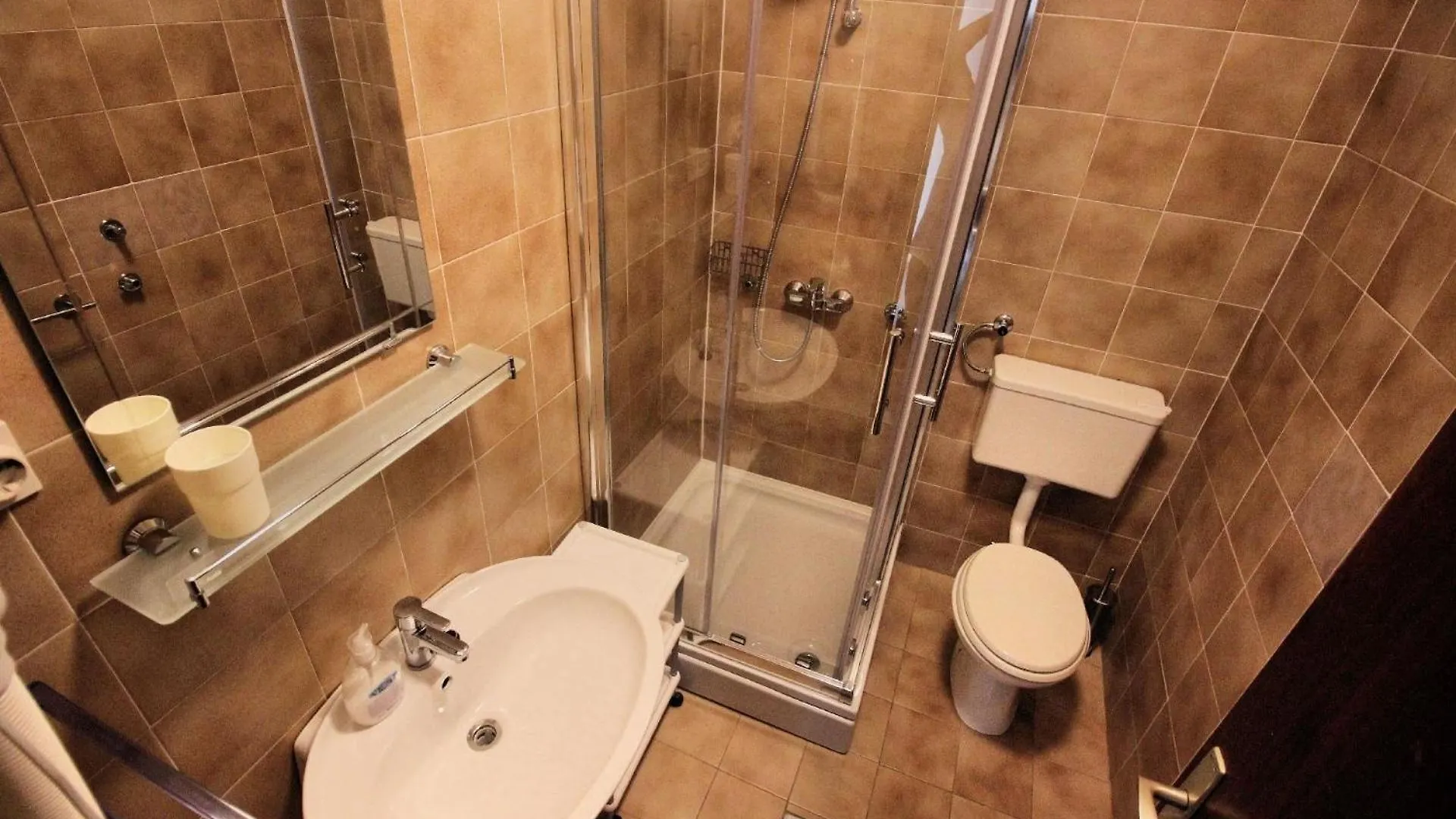 Apartment Fuer Zwei Erwachsene Und Zwei Kinder Novi Vinodolski Kroatië