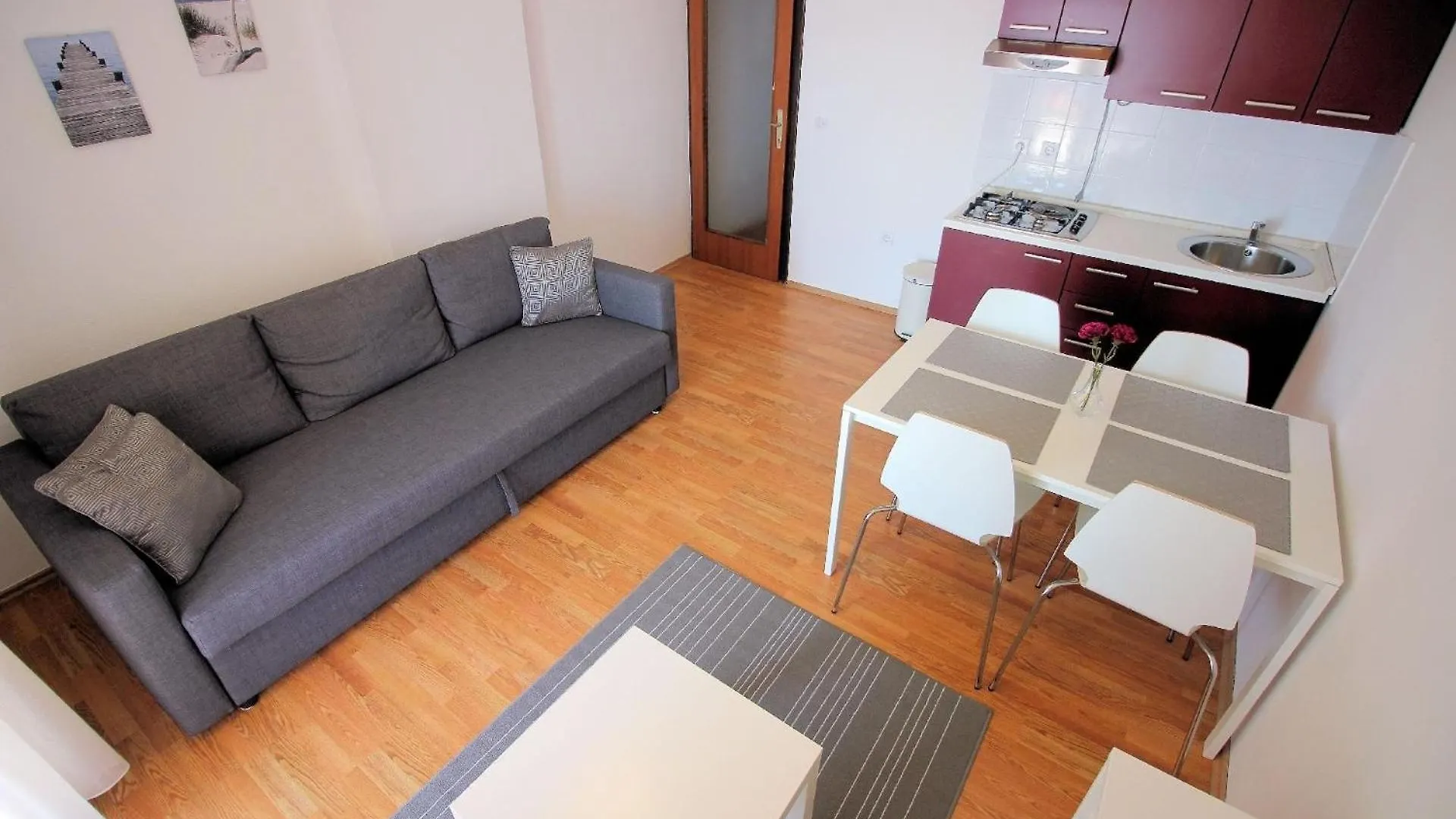 Apartment Fuer Zwei Erwachsene Und Zwei Kinder Novi Vinodolski 0*,  Chorwacja